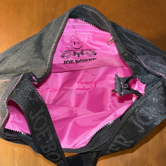 Joe Boxer black nylon shoulder tote - Picture 11 of 11